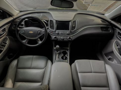 Used 2017 Chevrolet Impala LT w/ Leather Package FWD image 5