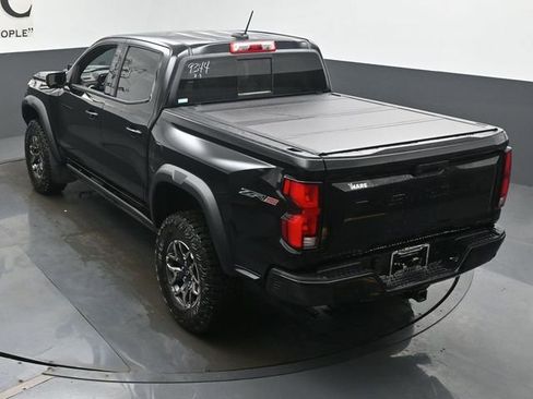 New 2026 Chevrolet Colorado ZR2 w/ Off-Road Front Bumper Package AWD/4WD image 19