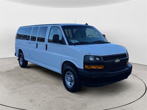 Used 2023 Chevrolet Express 3500 LS w/ Cold Climate Package image 7