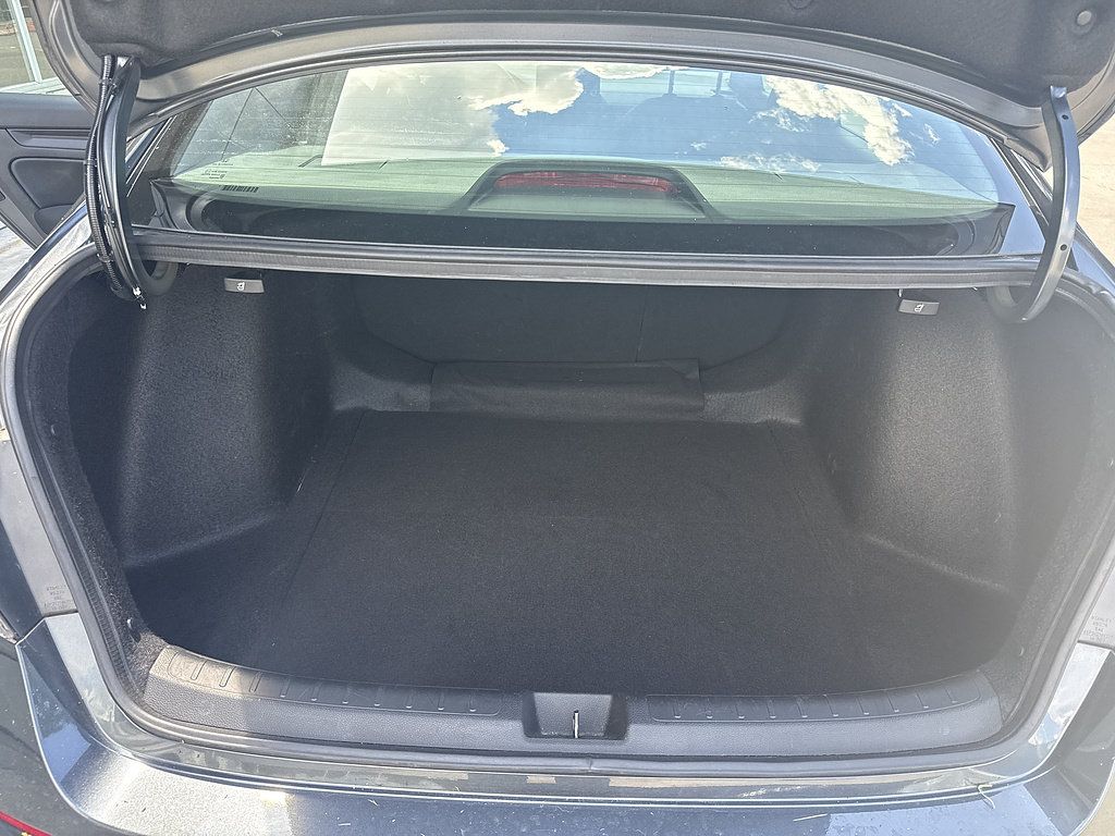 Used 2025 Honda Civic Sport image 6