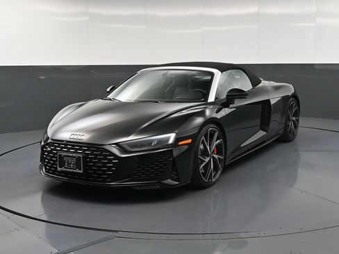 Used 2023 Audi R8 V10 performance w/ Carbon Exterior Package RWD image 1