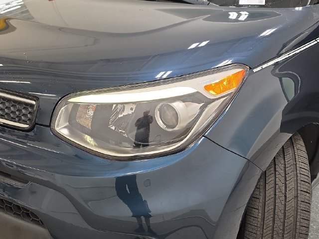 Used 2018 Kia Soul + FWD image 30