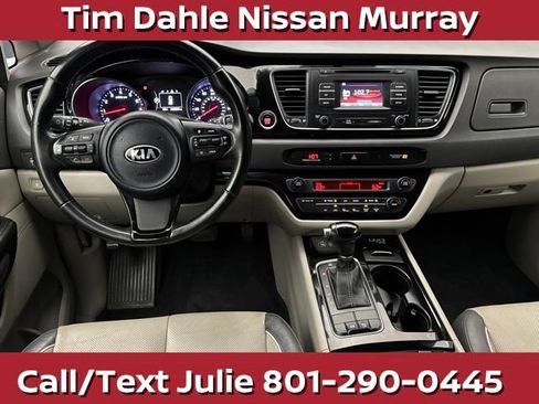 Used 2015 Kia Sedona EX FWD image 22