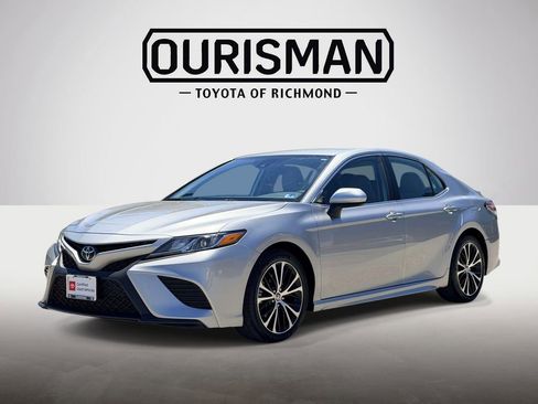 Certified 2020 Toyota Camry SE FWD image 23