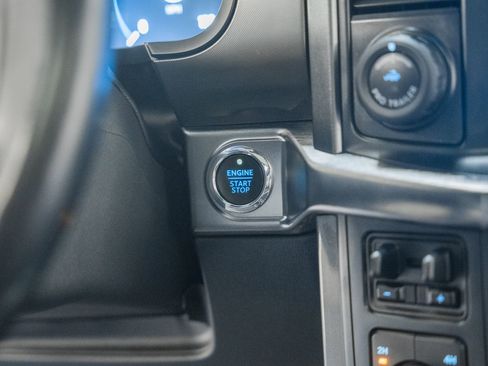 Certified 2022 Ford F150 Lariat w/ Equipment Group 502A High image 33