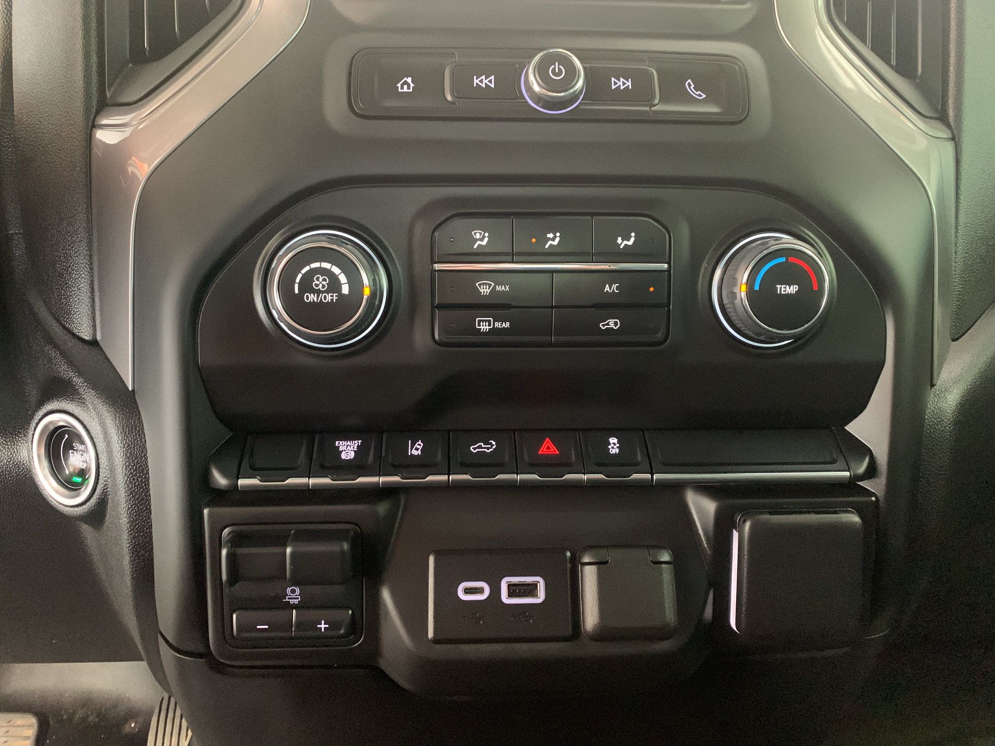 Used 2024 Chevrolet Silverado 2500 W/T w/ WT Convenience Package AWD/4WD image 22