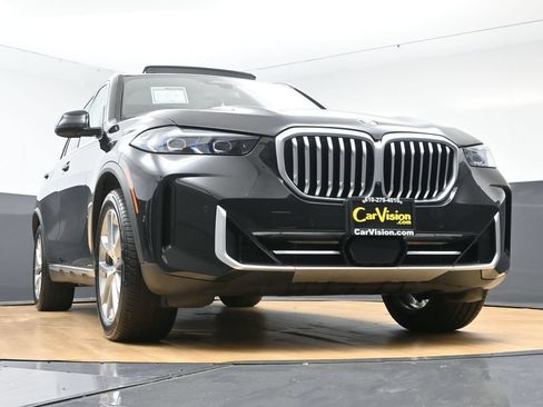 Used 2024 BMW X5 xDrive40i w/ Premium Package AWD/4WD image 7