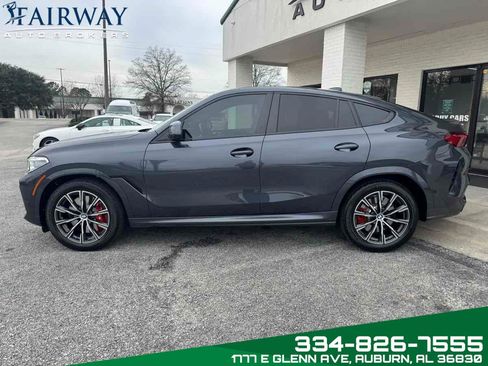Used 2022 BMW X6 M50i w/ Executive Package image 9