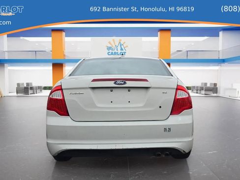 Used 2012 Ford Fusion SE image 6