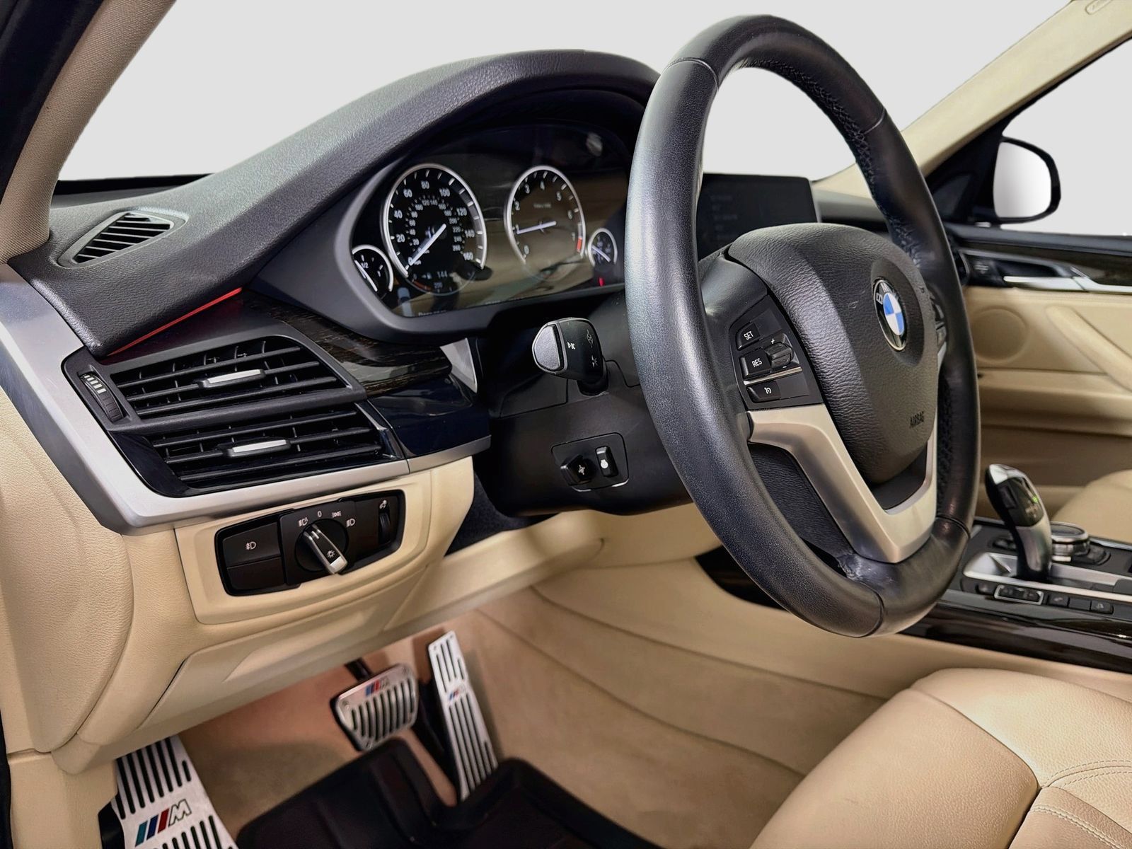 Used 2014 BMW X5 xDrive35i AWD/4WD image 10