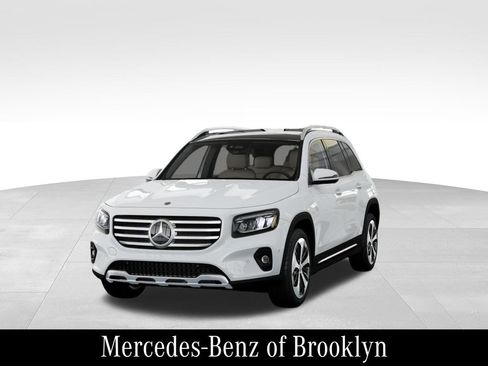 Certified 2026 Mercedes-Benz GLB 250 4MATIC image 44