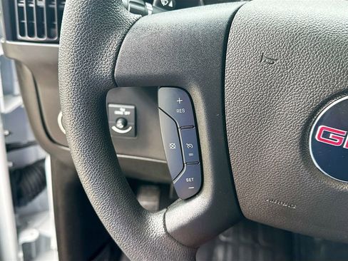 Used 2024 GMC Savana 4500 w/ Power Convenience Package image 24