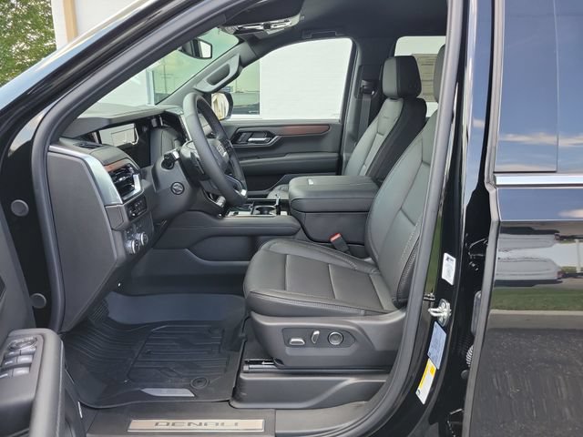 New 2026 GMC Yukon Denali AWD/4WD image 16