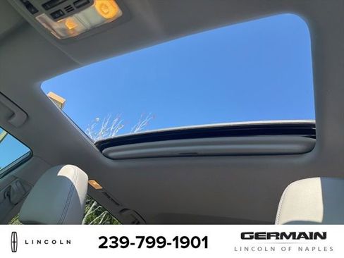 Used 2019 Toyota Highlander XLE image 16