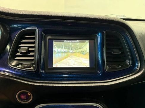 Used 2020 Dodge Challenger R/T w/ Blacktop Package image 18