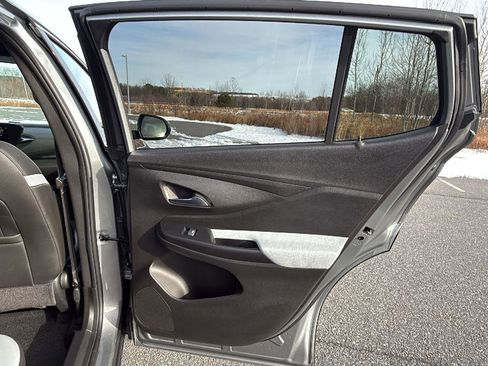 Used 2024 Buick Envista Preferred w/ Convenience I Package image 18