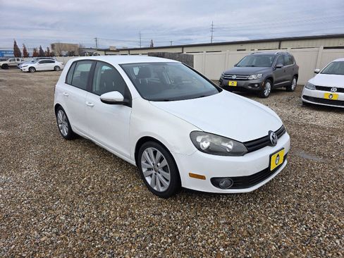 Used 2012 Volkswagen Golf TDI image 3