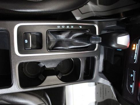 Used 2017 Ford Escape Titanium AWD/4WD image 23