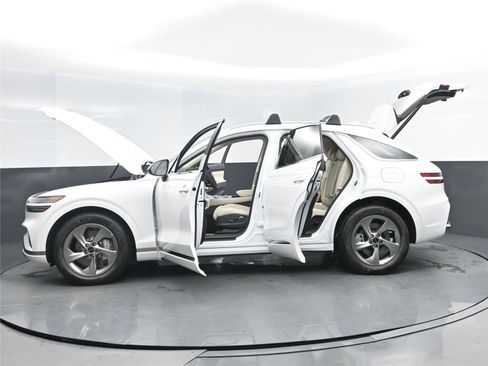 New 2026 Genesis GV70 2.5T Select image 20