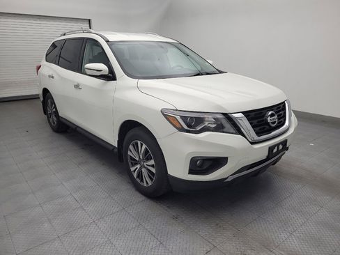 Used 2017 Nissan Pathfinder SV AWD/4WD image 13