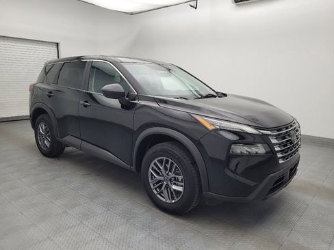 Used 2024 Nissan Rogue S AWD/4WD image 13