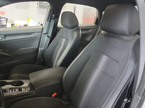 Used 2024 Honda Civic Sport image 15