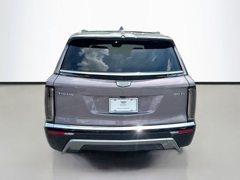 New 2026 Cadillac Vistiq Luxury image 6