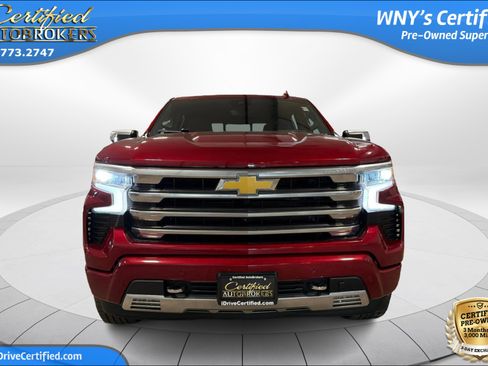 Used 2023 Chevrolet Silverado 1500 High Country w/ Technology Package AWD/4WD image 2