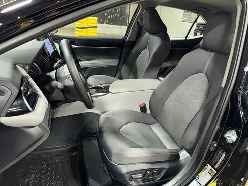 Used 2024 Toyota Camry LE AWD/4WD image 15