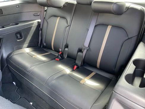 Certified 2024 MAZDA CX-90 Plug-In Hybrid w/ Premium Plus image 9