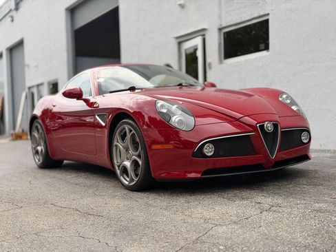 Used 2008 Alfa Romeo 8C Competizione RWD image 14