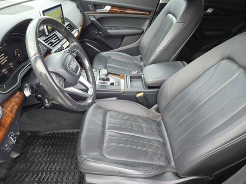 Used 2018 Audi Q5 2.0T Premium Plus w/ Premium Plus Package image 14