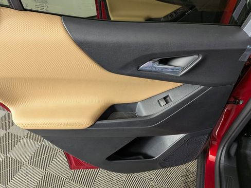 New 2026 Chevrolet Equinox ACTIV w/ Convenience Package III image 26