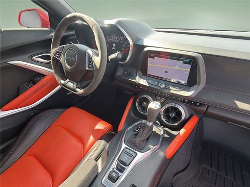 Used 2018 Chevrolet Camaro SS w/ Hot Wheels Edition RWD image 24