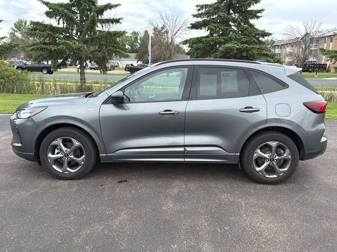 Used 2024 Ford Escape ST-Line AWD/4WD image 4