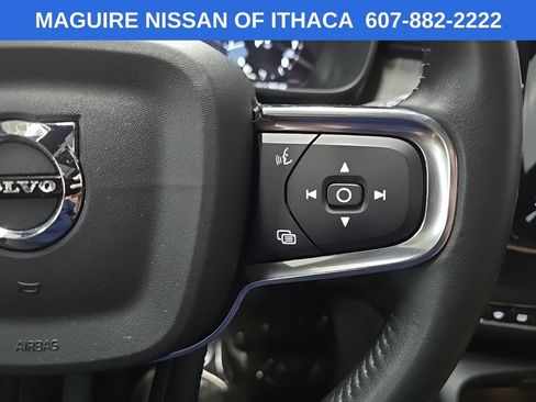 Used 2021 Volvo XC40 T5 Inscription w/ Climate Package AWD/4WD image 22