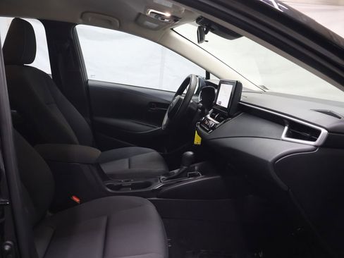 Used 2024 Toyota Corolla LE FWD image 10