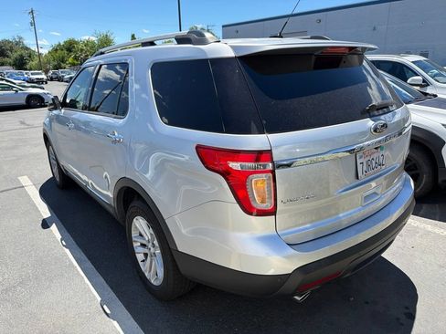 Used 2013 Ford Explorer Limited FWD image 2