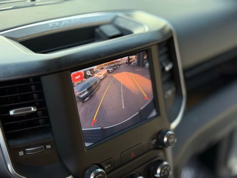 Used 2024 RAM 2500 Big Horn w/ Bed Utility Group image 19