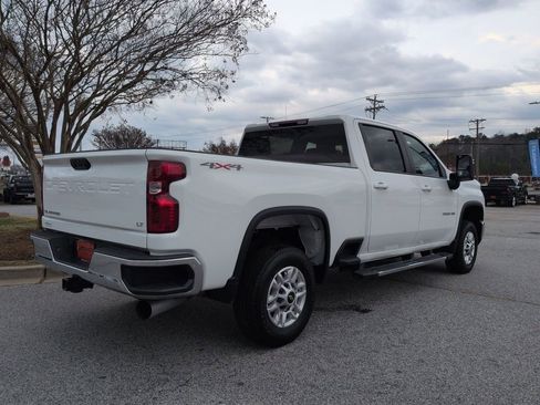 Used 2025 Chevrolet Silverado 2500 LT w/ Convenience Package image 8