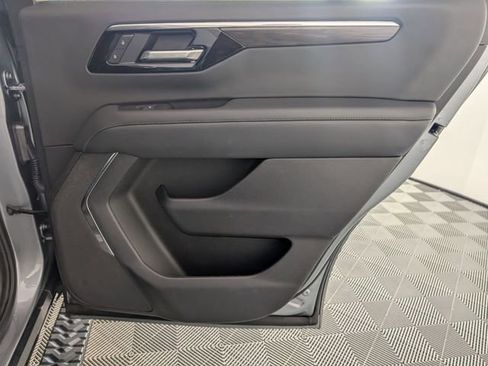 Certified 2025 Chevrolet Tahoe Z71 image 35