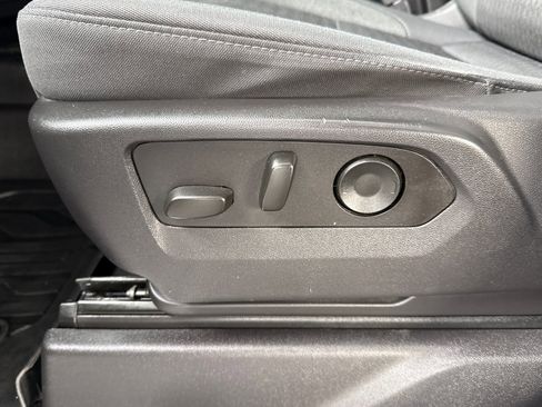 Used 2024 GMC Sierra 1500 Elevation image 14