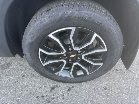 Used 2021 Chevrolet TrailBlazer ACTIV w/ Convenience Package image 11