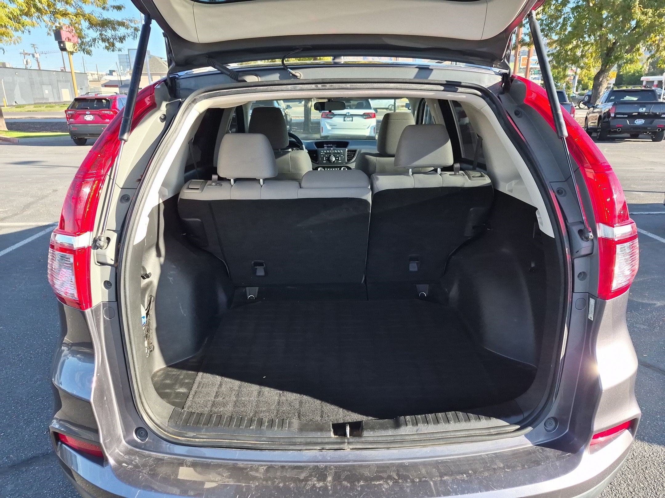 Used 2015 Honda CR-V LX image 28