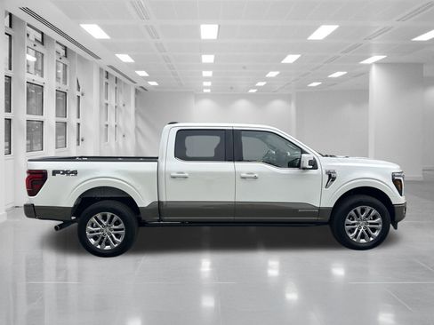 Used 2025 Ford F150 King Ranch w/ FX4 Off-Road Package image 4