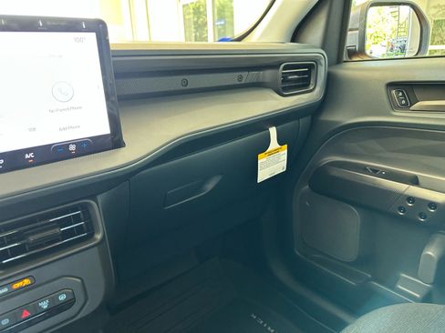 New 2026 Ford Maverick XL FWD image 29