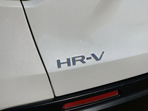 Used 2023 Honda HR-V Sport image 30