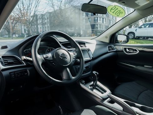 Used 2019 Nissan Sentra SV image 19