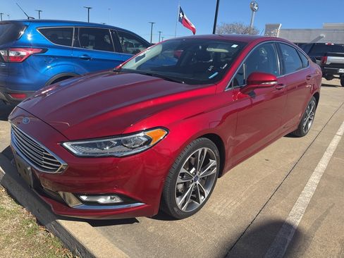 Used 2017 Ford Fusion Titanium image 1