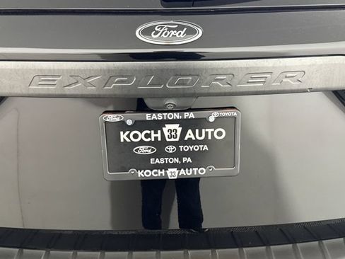 Used 2023 Ford Explorer Timberline w/ Timberline Technology Package AWD/4WD image 19